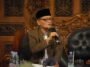 KH. D. Zawawi Imron bersama keluarga besar Pesantren Modern Al-Amanah dalam sarasehan sastra dan hikmah pernikahan Gus Ahmad Al-Halajji dan Ning Tasya.